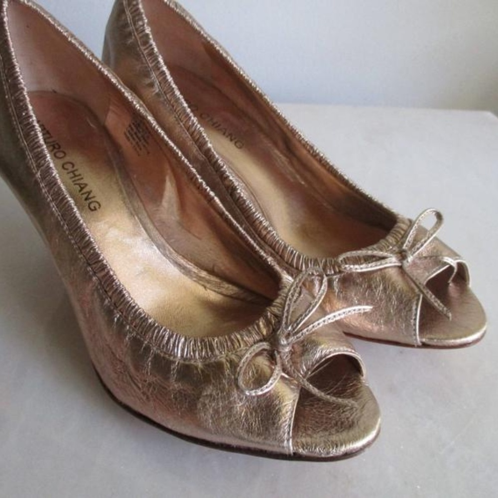 Rose metallic pink gold leather heel pumps 7.5